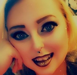 Meet your Posher, Toni